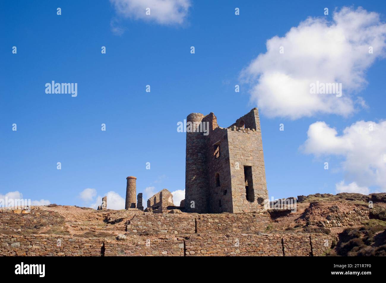 Wheal Coates, une mine abandonnée d'étain et de cuivre sur la côte nord de Cornouailles près de St. Agnes, Cornouailles, Royaume-Uni - John Gollop Banque D'Images