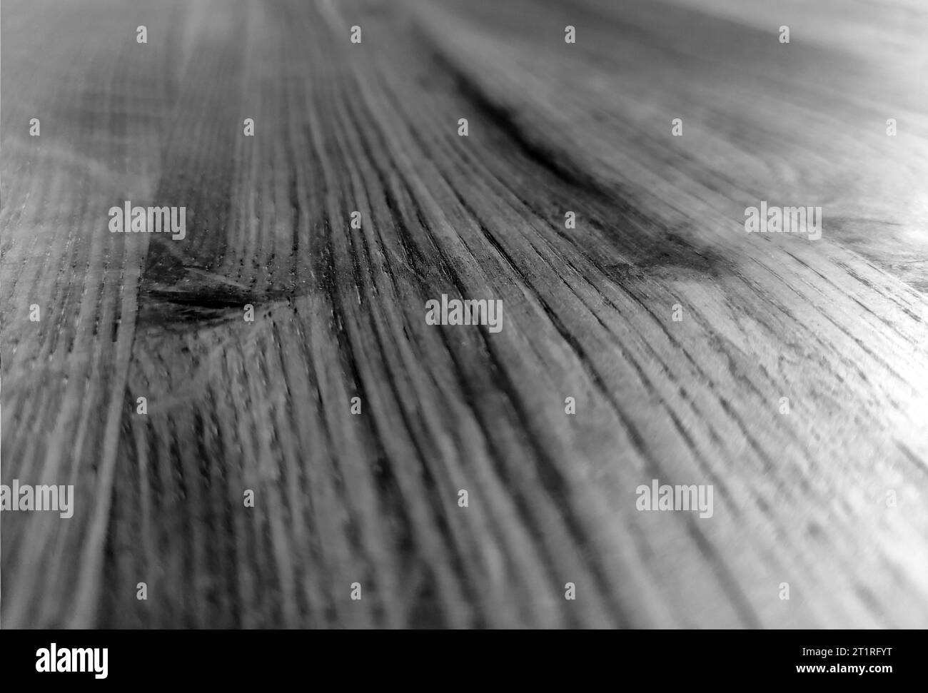 Fond noir et blanc en bois naturel avec des éléments flous Banque D'Images