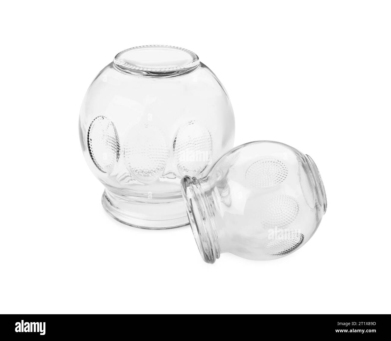 Gobelets en verre isolés sur blanc. La thérapie par ventouse Banque D'Images