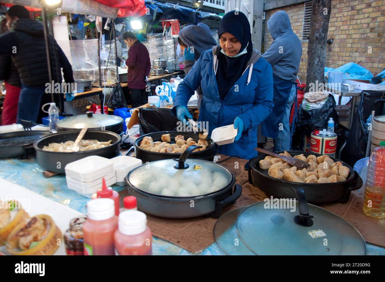 Boulettes chinoises, Food Stall, aire de restauration haut de gamme, Brick Lane, Londres, ROYAUME-UNI Banque D'Images