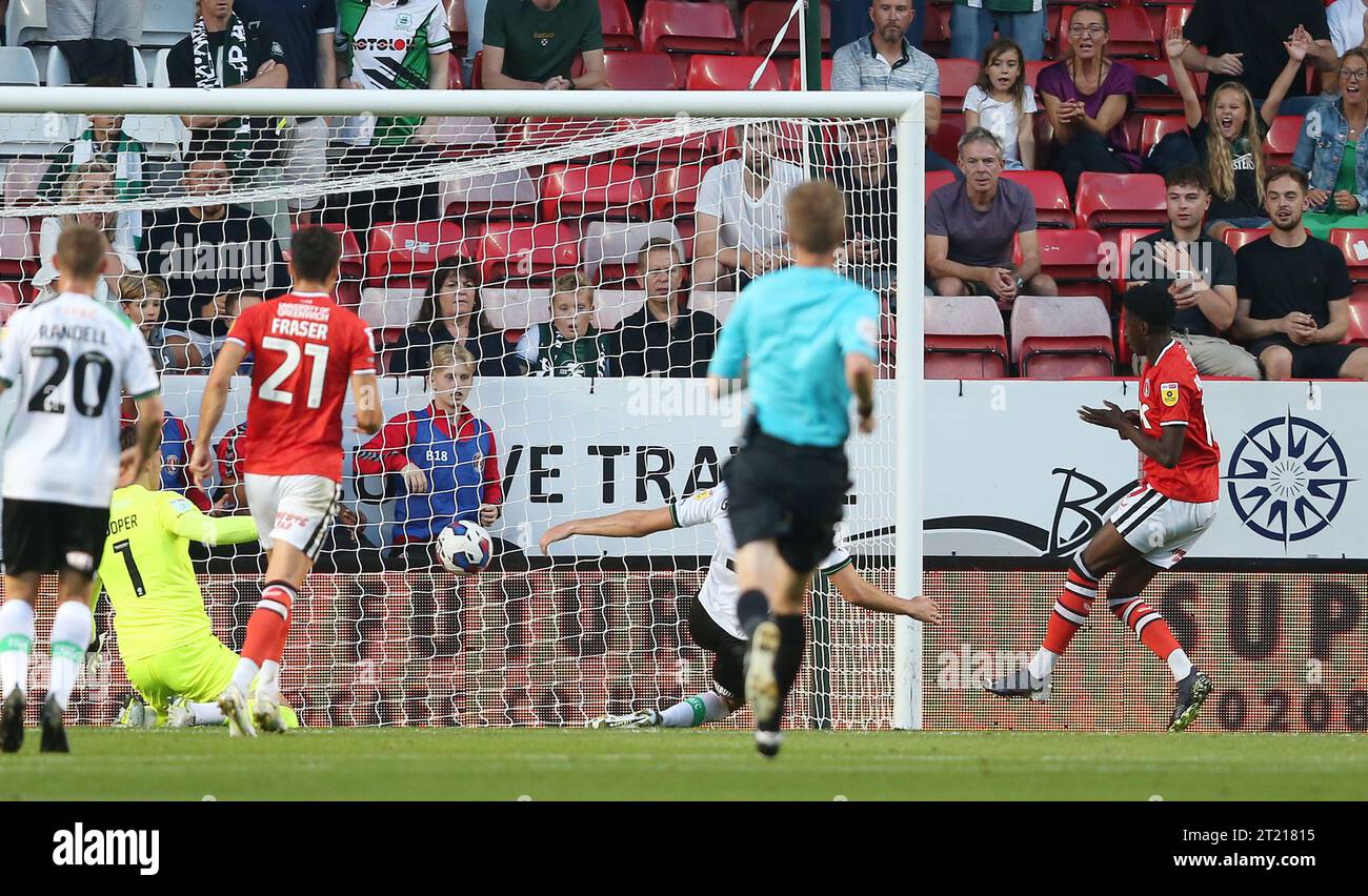 BUT 1-0, Jesuran Rak-Sakyi de Charlton Athletic prêté par Crystal Palace marque à ses débuts. - Charlton Athletic v Plymouth Argyle, Sky Bet League One, The Valley, Charlton, Royaume-Uni - 16 août 2022 usage éditorial uniquement - des restrictions de DataCo s'appliquent Banque D'Images