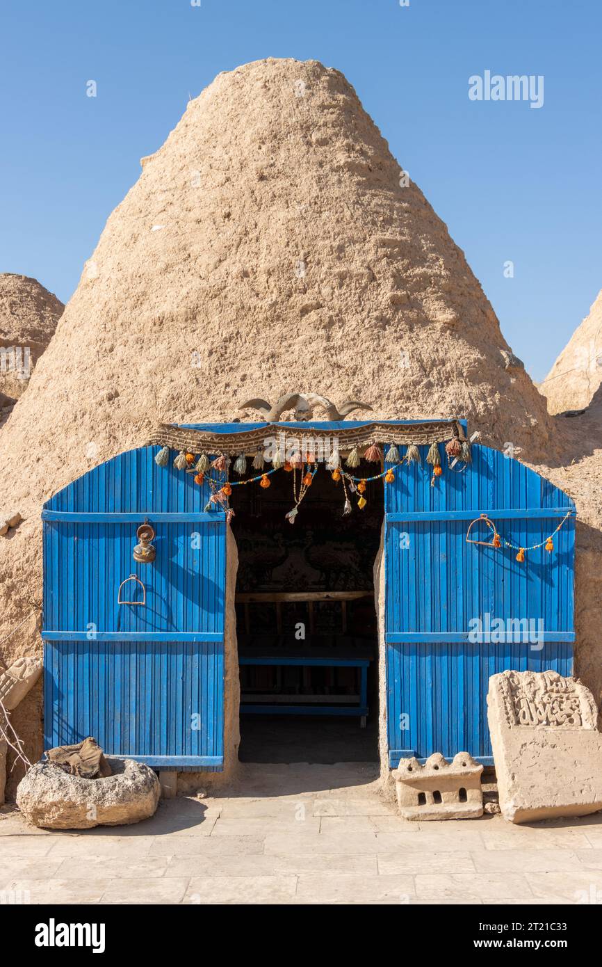 Une ruche ou maison tombale est un bâtiment fait d'un cercle de pierres et de boue surmonté d'un toit en dôme. Le nom vient de la similitude de forme avec A. Banque D'Images