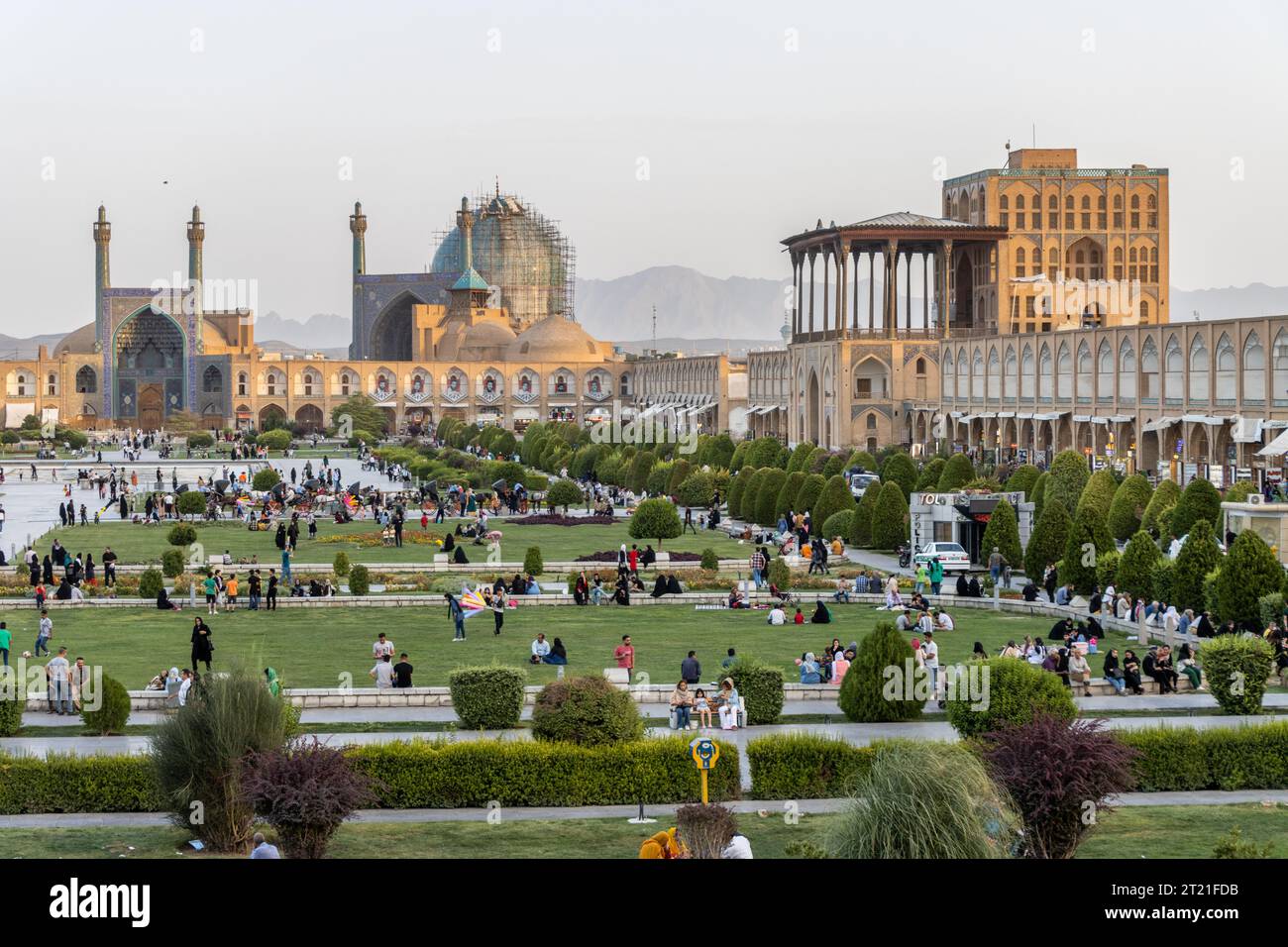 Ispahan, Iran - juillet 31 2023 : place Naqsh-e Jahan. Situé dans le centre d'Ispahan, c'est la plus grande place d'Iran et d'Asie du Sud-Ouest. Le carré Banque D'Images
