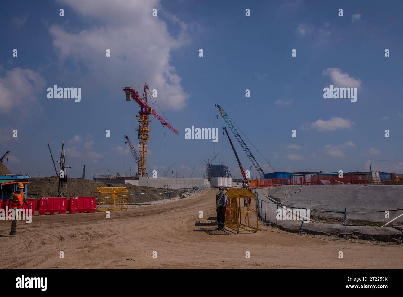 La centrale électrique de Matarbari est une centrale électrique au charbon de 1 200 mégawatts (2X600) en construction à Maheshkhali Upazila, dans le district de Cox's Bazar, dans le SO Banque D'Images