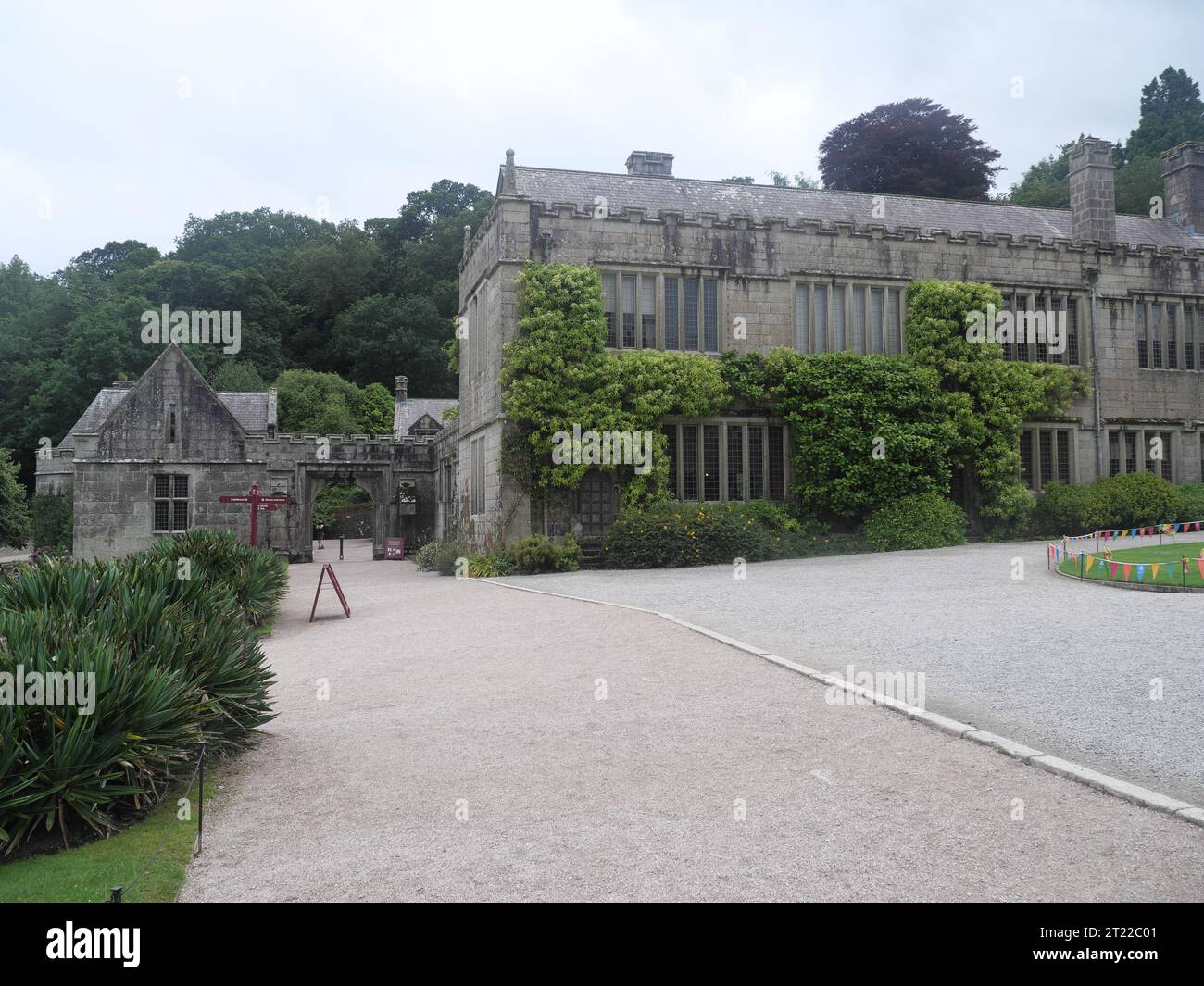 Vue du manoir Lanhydrock en Cornouailles en Angleterre Banque D'Images