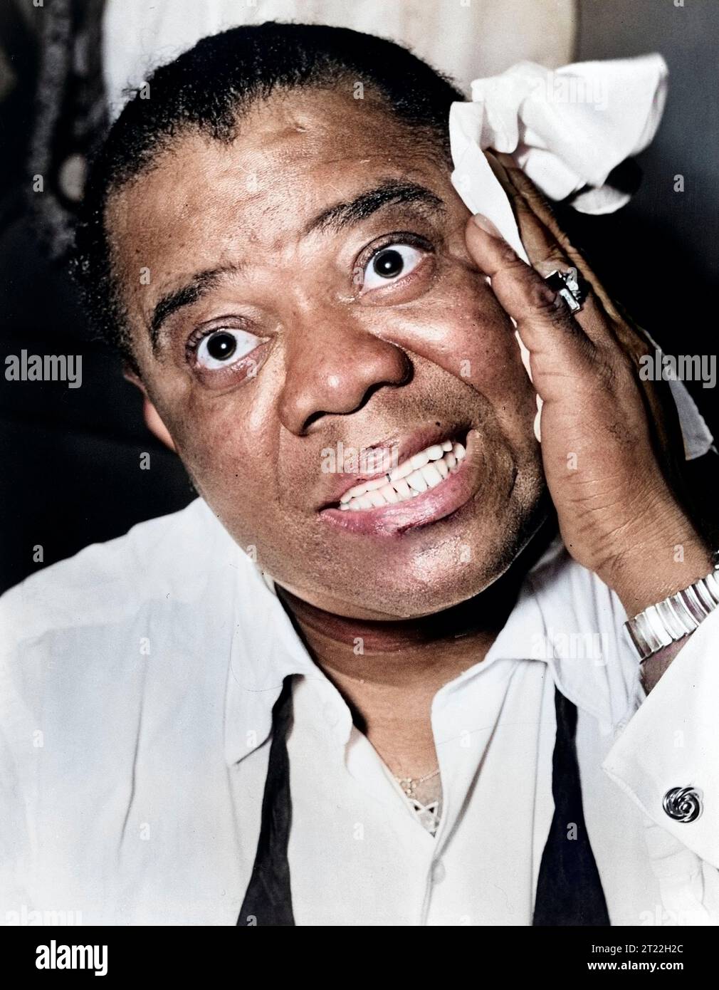 Louis Armstrong (1901-1971), trompettiste et chanteur américain, portrait de la tête et des épaules, Herman Hiller, New York World-Telegram et The Sun Newspaper Photograph Collection, 1953 Banque D'Images