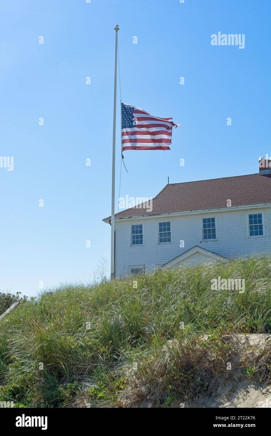 Oversand permit Station sur la dune de la plage de Race point. Construit en 1888 pour le service de sauvetage en tant qu'écurie pour les sauvetages d'épaves côtières. Banque D'Images
