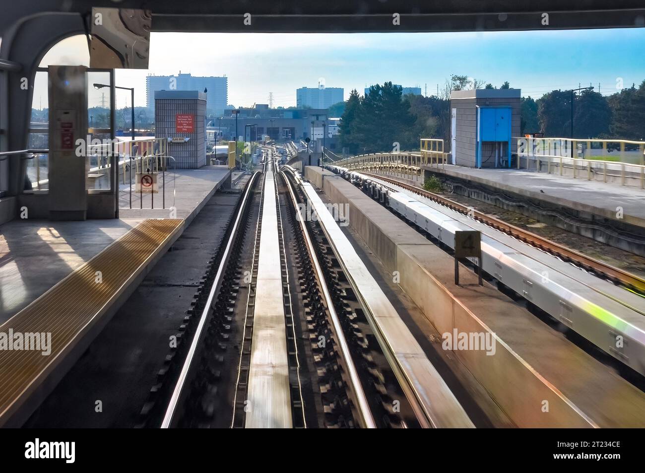 Voies ferrées dans la Scarborough RT ou SRT Line. Aussi, connu sous le nom de la ligne 3 Scarborough. La structure fait partie du réseau de métro de Toronto Banque D'Images