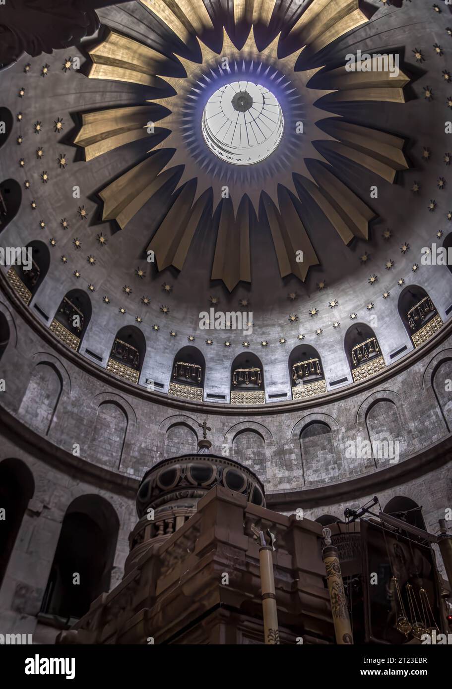 Le Dôme de l'Anastase dans l'église du Saint-Sépulcre, le sanctuaire chrétien, dans la vieille ville de Jérusalem, Israël. Banque D'Images