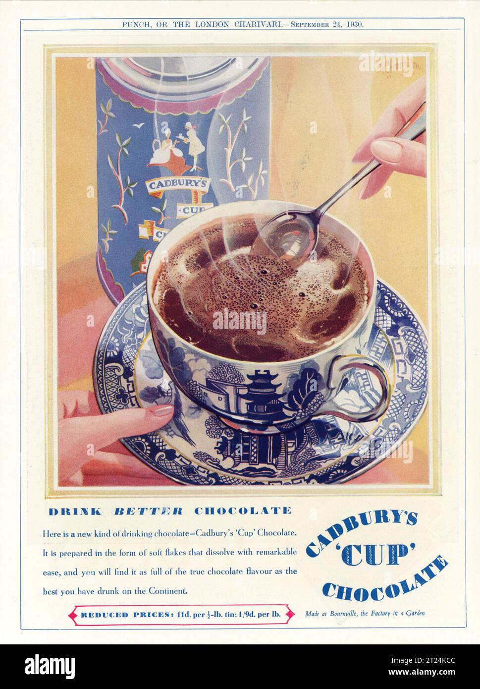 Boisson chaude AU CHOCOLAT CADBURY 'TASSE' fabriquée à Bourneville, The Factory in a Garden 1930 British Magazine Advertisement Banque D'Images