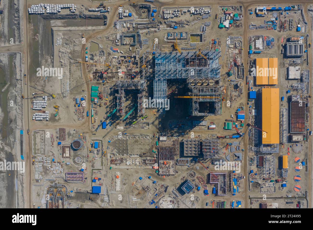 La centrale électrique de Matarbari est une centrale électrique au charbon de 1 200 mégawatts (2X600) en construction à Maheshkhali Upazila, dans le district de Cox's Bazar, dans le SO Banque D'Images