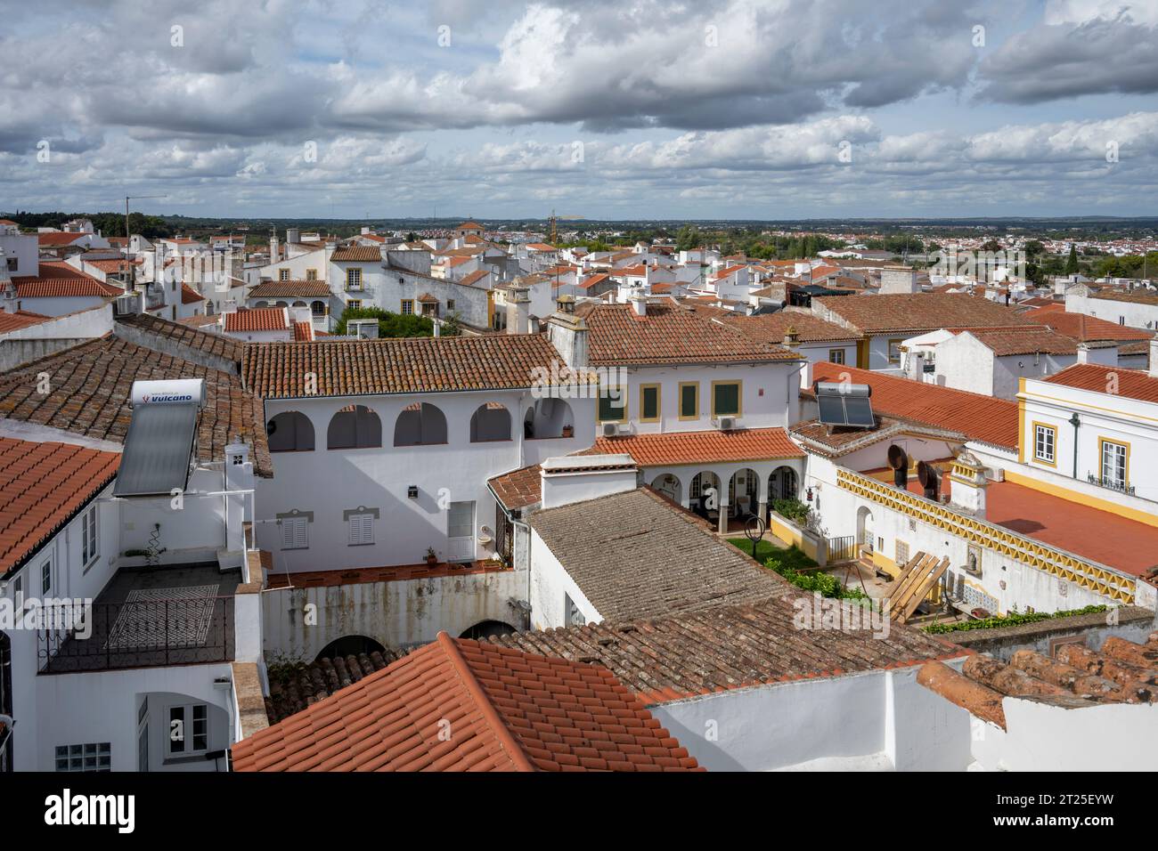 Toits et paysage urbain de la vieille ville d'Evora, Alentejo, Portugal Banque D'Images