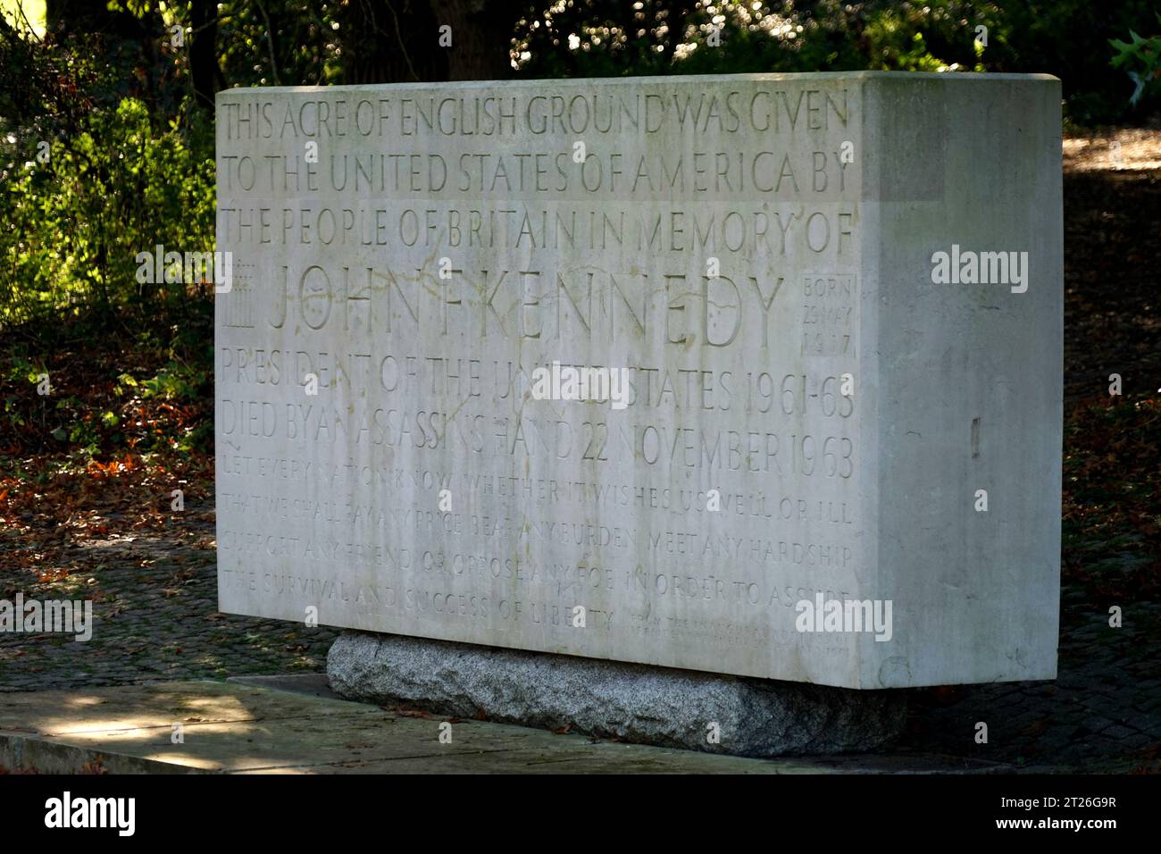 Le mémorial John F. Kennedy à Runnymede Banque D'Images