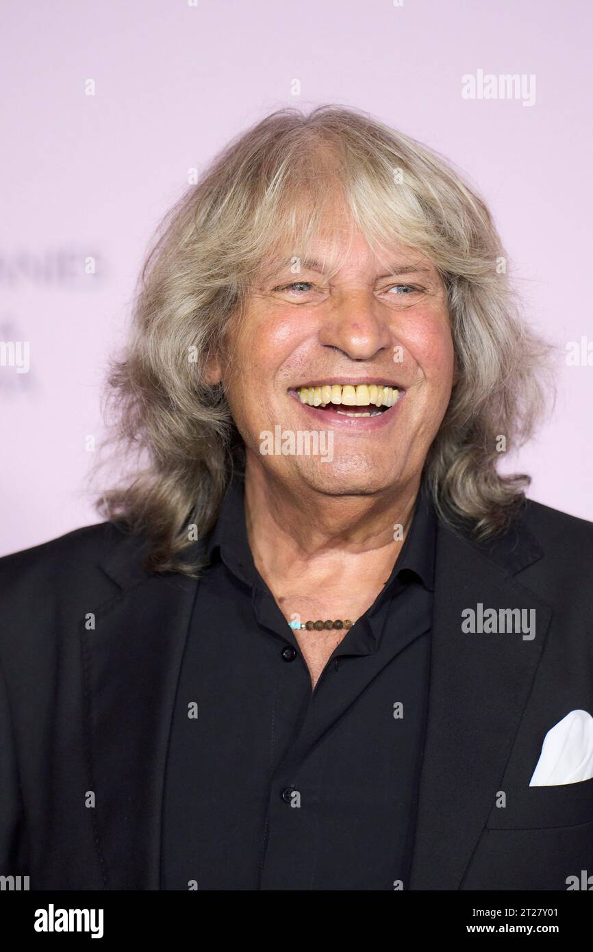 17 octobre 2023, Madrid, Madrid, Espagne : Jose Merce assiste au dîner de charité de la revue elle Magazine 'cancer Ball' au Théâtre Royal le 17 octobre 2023 à Madrid, Espagne (image de crédit : © Jack Abuin/ZUMA Press Wire) À USAGE ÉDITORIAL SEULEMENT! Non destiné à UN USAGE commercial ! Banque D'Images