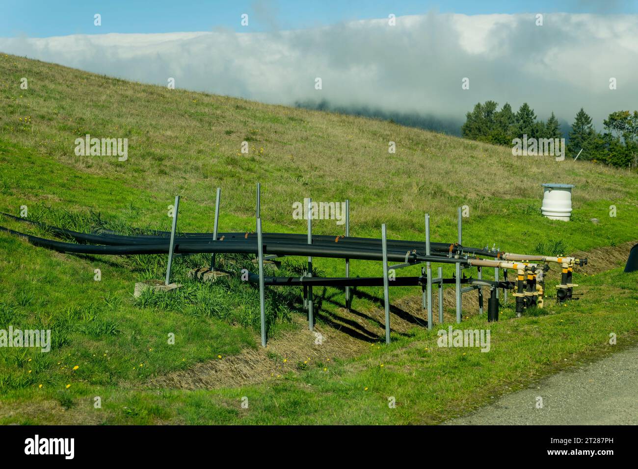 À l'installation d'enfouissement régional de Cedar Hills du comté de King, le méthane généré par la décomposition des déchets est collecté par un système d'extraction des gaz d'enfouissement Banque D'Images