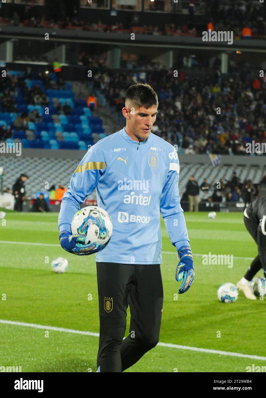 Montevideu, Uruguai. 17 octobre 2023. Sergio Rochet prévoit un entraînement pour le match contre le Brésil, pour les qualifications 2026, Montevideo, Uruguay. Crédit : Enzo vignoli/FotoArena/Alamy Live News Banque D'Images