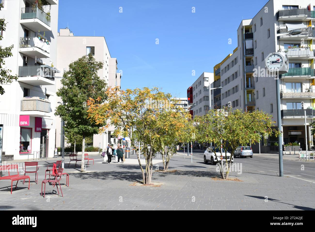 VIENNE, AUTRICHE - 2 OCTOBRE 2023 : Architecture moderne de bâtiments résidentiels à Seestadt Aspern, l'une des plus grandes zones de développement urbain d'Europe. Banque D'Images