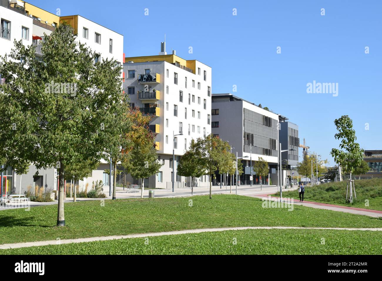 VIENNE, AUTRICHE - 2 OCTOBRE 2023 : Architecture moderne de bâtiments résidentiels à Seestadt Aspern, l'une des plus grandes zones de développement urbain d'Europe. Banque D'Images