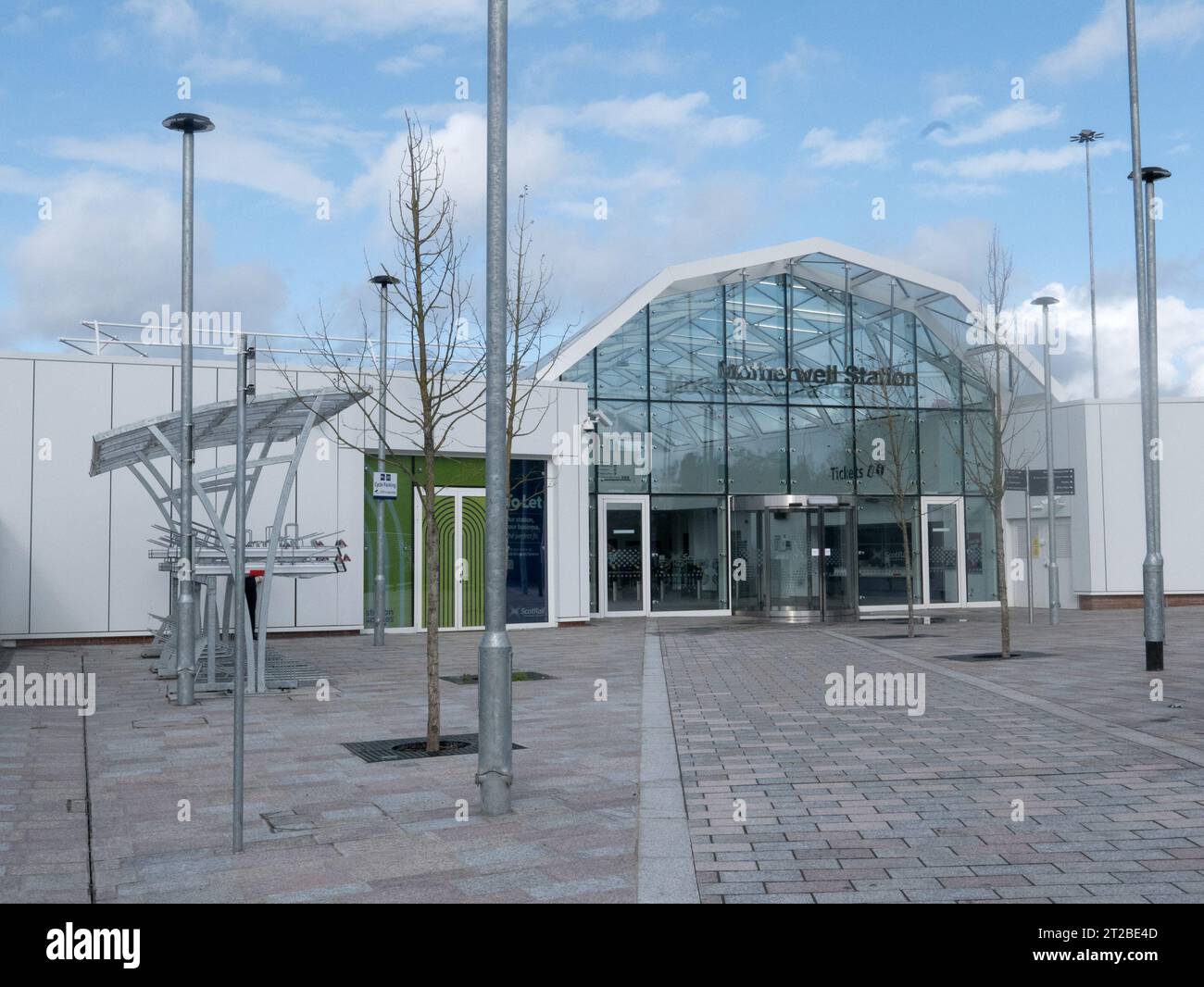 Vue de face de la gare de Motherwell réaménagée Banque D'Images