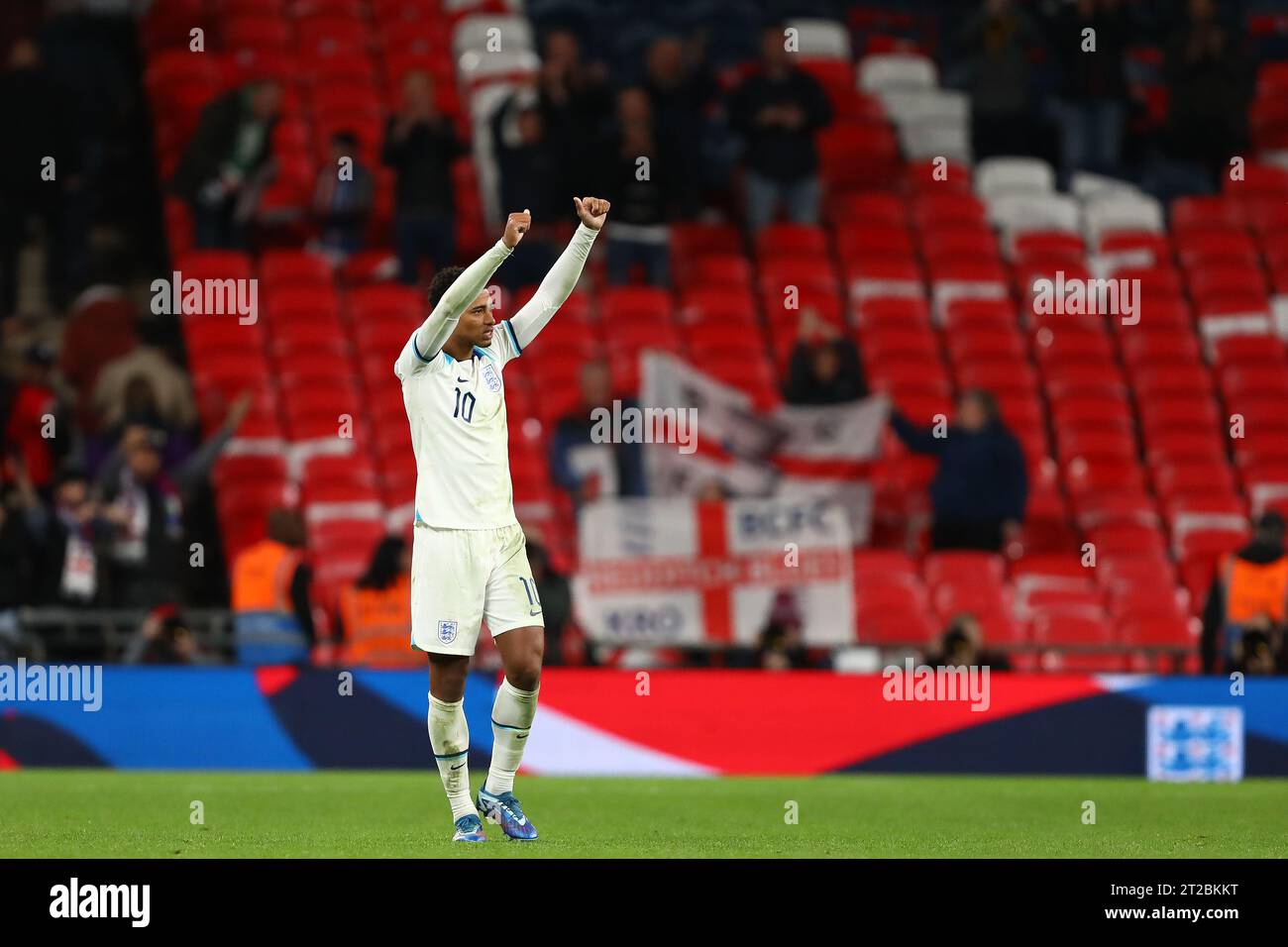 Jude Bellingham d'Angleterre célèbre à temps plein - Angleterre contre Italie, UEFA EURO 2024 qualifier Group C, Wembley Stadium, Londres, Royaume-Uni - 17 octobre 2023. Banque D'Images