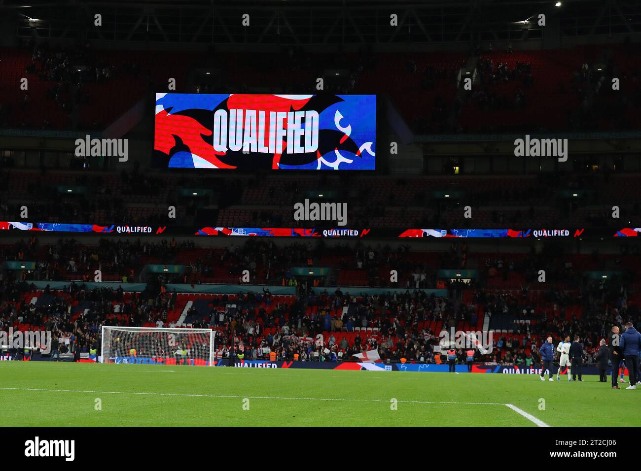 Londres, Royaume-Uni. 17 octobre 2023. Une vue générale après le match avec tableau de bord confirmant la qualification de l'Angleterre. Angleterre - Italie, qualification pour l'UEFA Euro 2024 match international de football du groupe C au stade de Wembley à Londres le mardi 17 octobre 2023. Usage éditorial uniquement. photo par Andrew Orchard/Andrew Orchard photographie sportive/Alamy Live News crédit : Andrew Orchard photographie sportive/Alamy Live News Banque D'Images