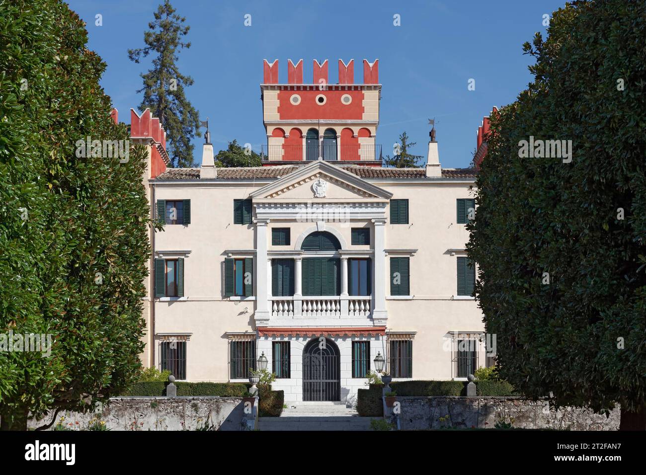 Villa degli Albertini, style architectural classique, Garda, Lac de Garde, Vénétie, province de Vérone, Italie Banque D'Images