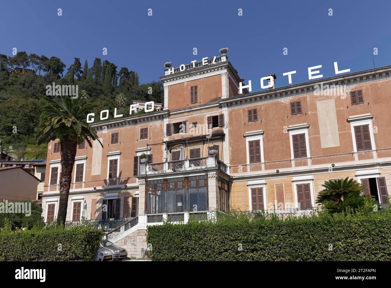 Villa Bianchi, former Hotel Golfo, Toscolano-Maderno, Lac de Garde rive ouest, Lombardie, province de Brescia, Italie Banque D'Images