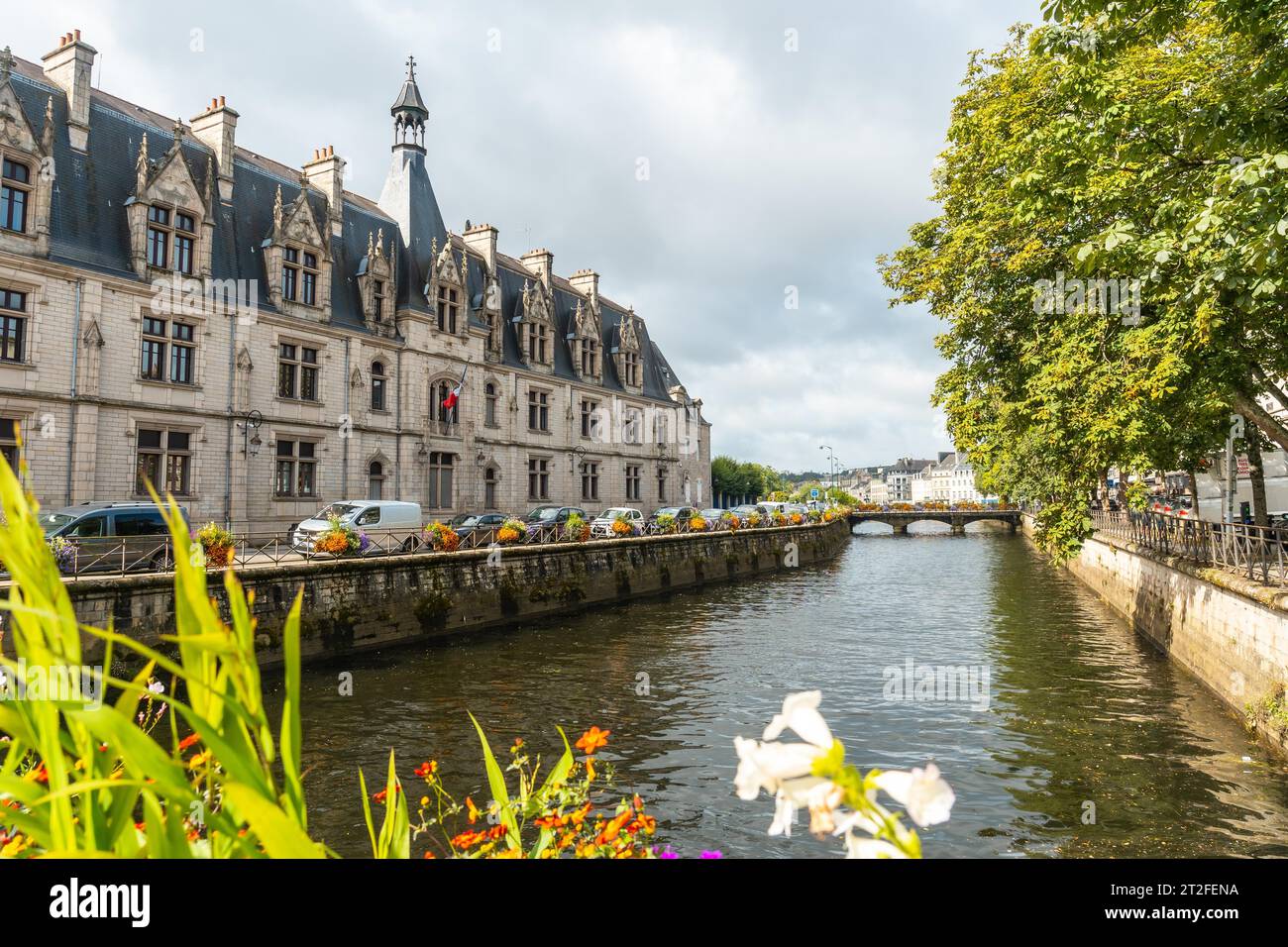 Rio Odet dans la ville médiévale de Quimper dans le département du Finisterre. Bretagne française, France Banque D'Images