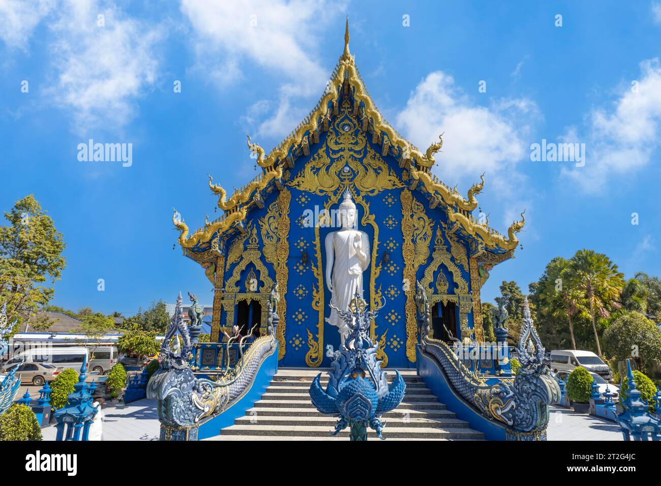Temple Bleu ou Wat Rong Suea Ten à Chiang Rai, Thaïlande Banque D'Images