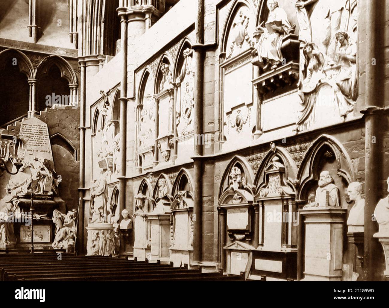 Poets' Corner, Abbaye de Westminster, Londres, époque victorienne Banque D'Images
