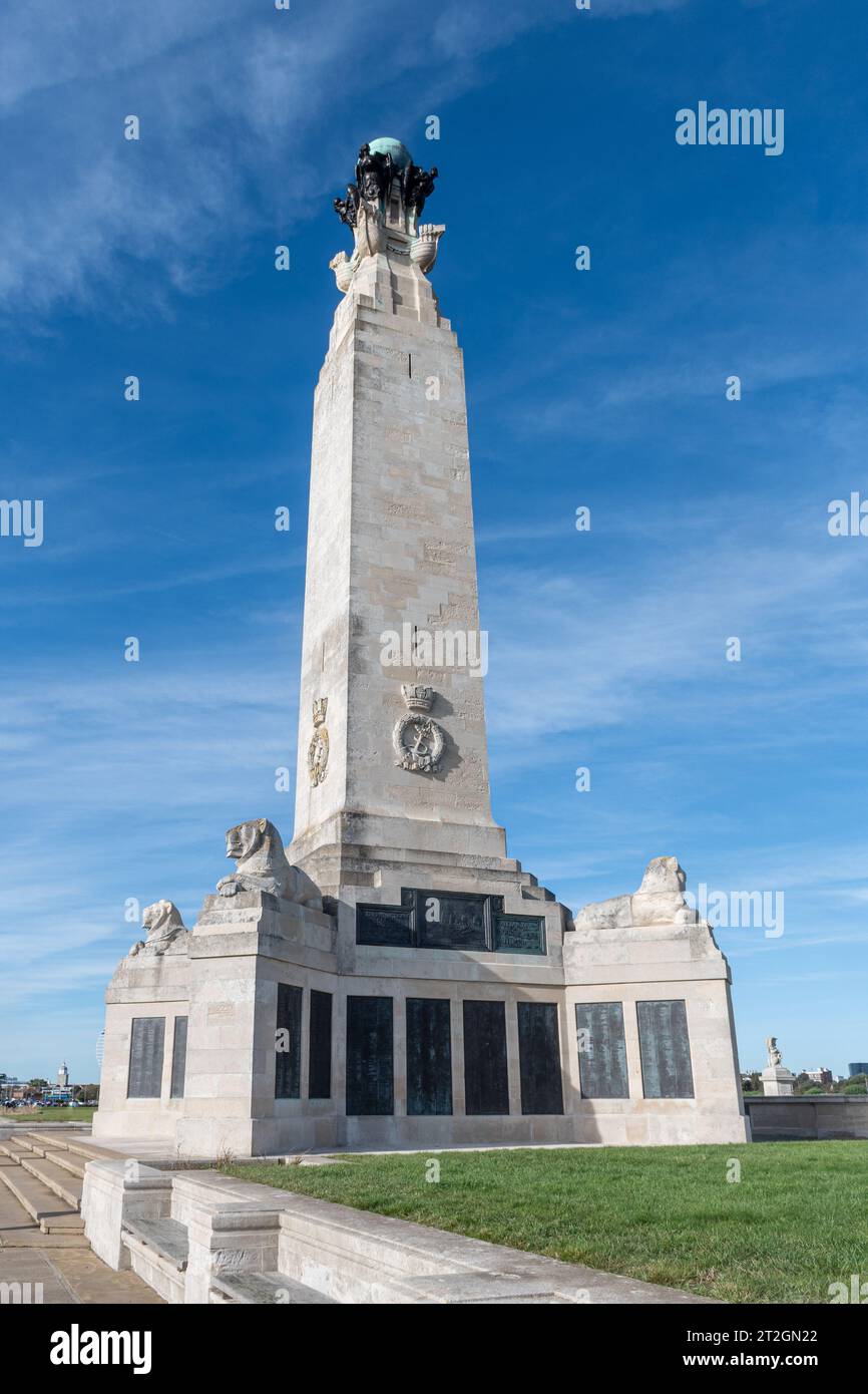 Southsea Naval Memorial (également appelé Portsmouth Naval Memorial) commémorant 25 000 marins britanniques et du Commonwealth, Hampshire, Angleterre, Royaume-Uni Banque D'Images