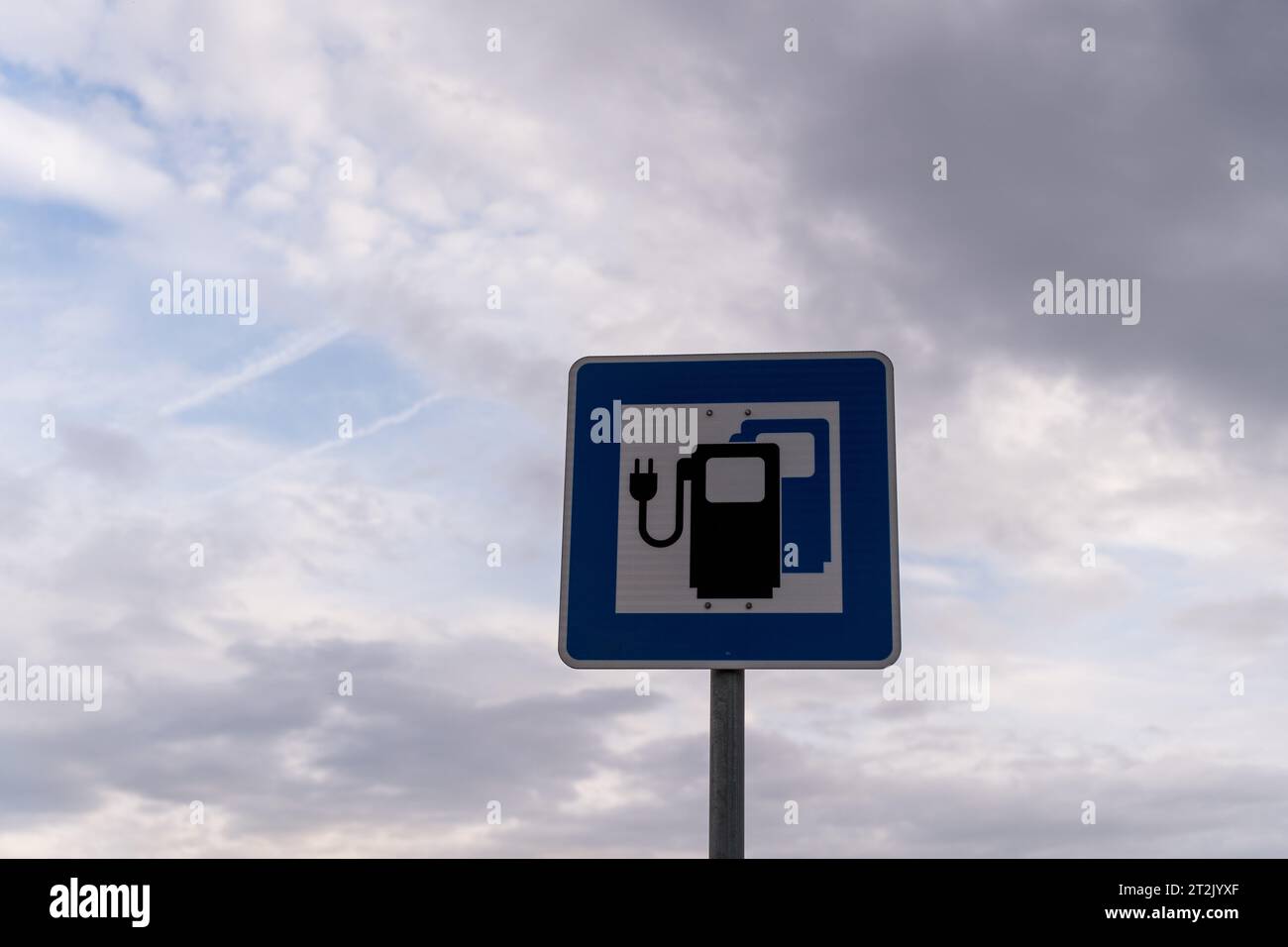 Station de recharge pour véhicules électriques à Hepberg, Allemagne © Wojciech Strozyk / Alamy stock photo Banque D'Images