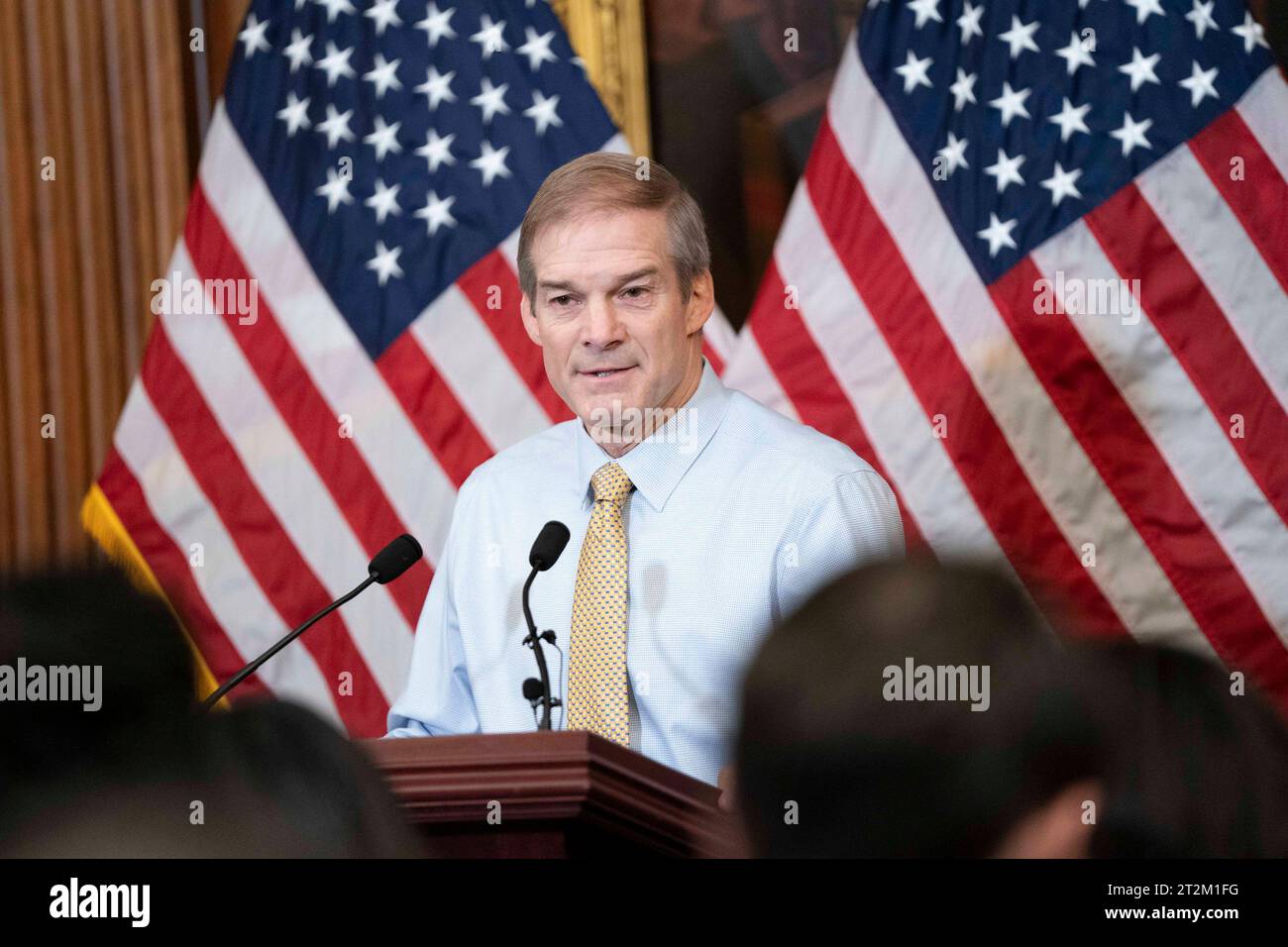 Washington, États-Unis. 20 octobre 2023. Le représentant Jim Jordan, R-OH, candidat républicain au poste de président de la Chambre, prend la parole lors d'une conférence de presse avant un troisième tour de scrutin pour élire un nouveau président au Capitole des États-Unis à Washington, DC le vendredi 20 octobre 2023. La Chambre est sans orateur depuis octobre 4, lorsque l'ancien président de la Chambre Kevin McCarthy, R-CA, a été évincé par un petit groupe de députés conservateurs de son propre parti. Photo Bonnie Cash/UPI crédit : UPI/Alamy Live News Banque D'Images