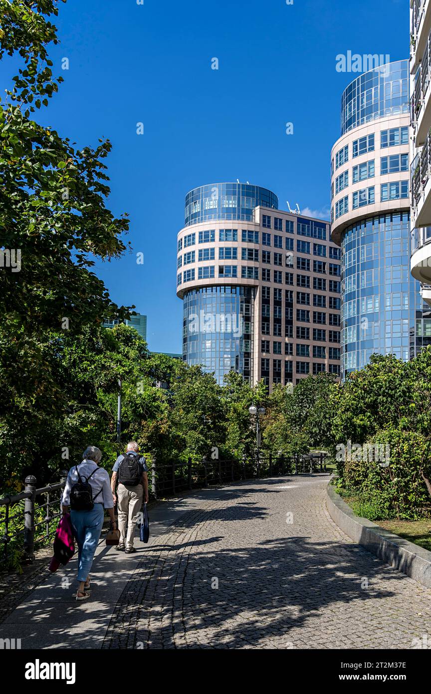 Strasse der Erinnerung, immobilier dans le parc commercial de Spreebogen, Alt-Moabit, Berlin, Allemagne Banque D'Images