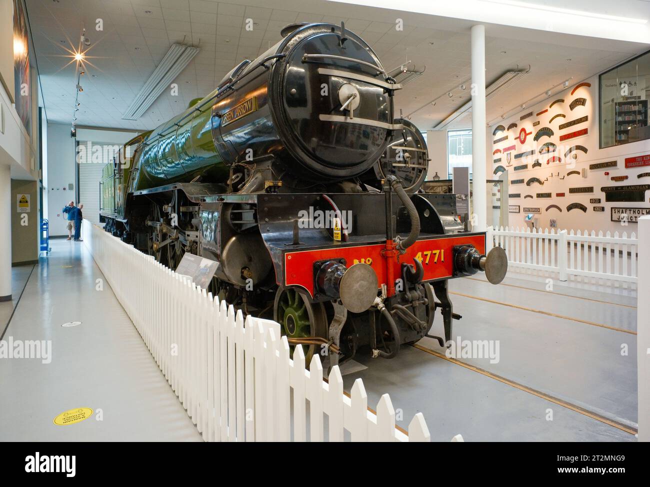 Machine à vapeur Green Arrow au musée Doncaster et galerie d'art. Banque D'Images