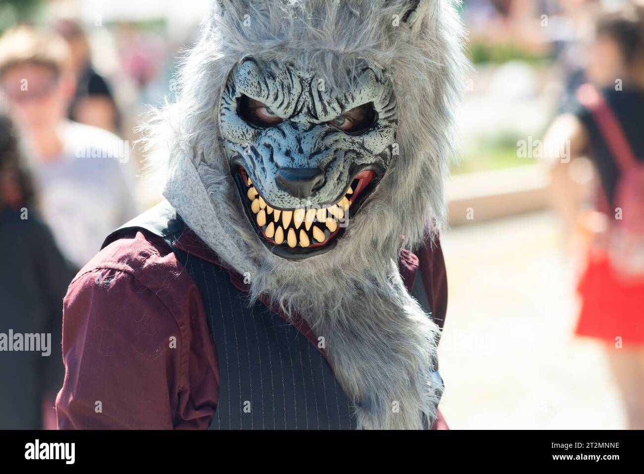 Italie, Cosplay Festival, Cosplay porte Un masque de loup-garou Banque D'Images