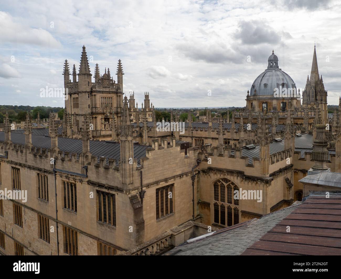 Toits Oxford de la bibliothèque Bodliean vus du haut du théâtre Sheldonian, Oxford, Royaume-Uni Banque D'Images