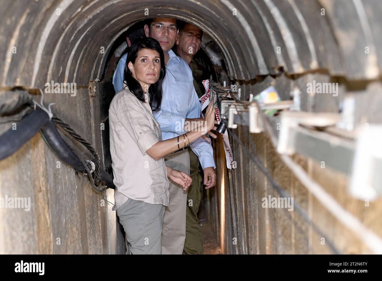 L'ambassadeur des Etats-Unis à l'ONU Nikki Haley reçoit exposé de BG Yehuda Fuchs et tours 'Indian Chai' tunnel construit par la terreur du Hamas. Banque D'Images