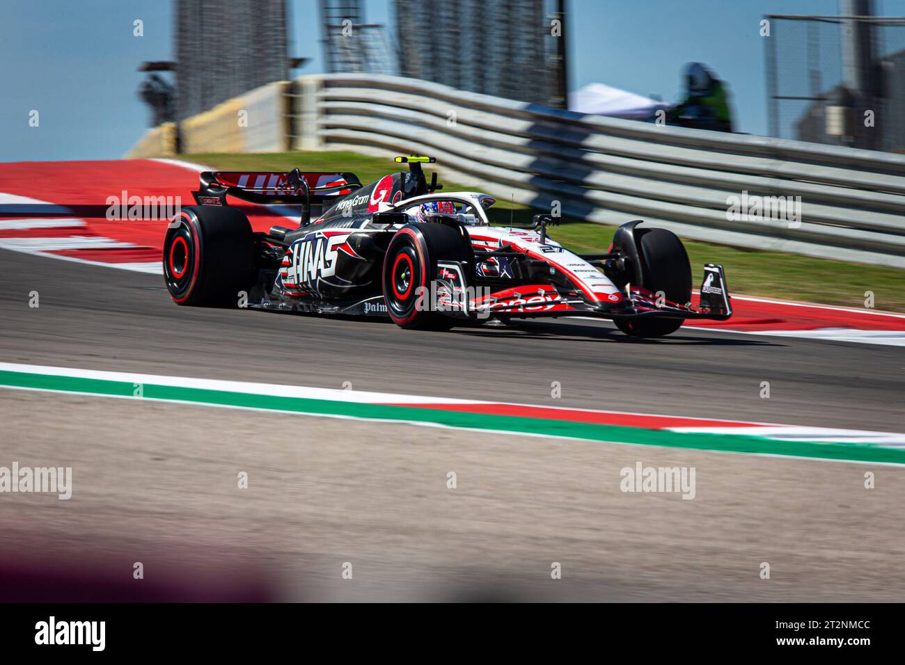 Austin, Texas, États-Unis. 20 octobre 2023. Nico Hulkenberg (GER) Haas F1 Team.pendant LA FORMULE 1 LENOVO UNITED STATES GRAND PRIX 2023 - Oct19 à Oct22 2023 circuit of Americas, Austin, Texas, USA (image de crédit : © Alessio de Marco/ZUMA Press Wire) USAGE ÉDITORIAL SEULEMENT! Non destiné à UN USAGE commercial ! Banque D'Images