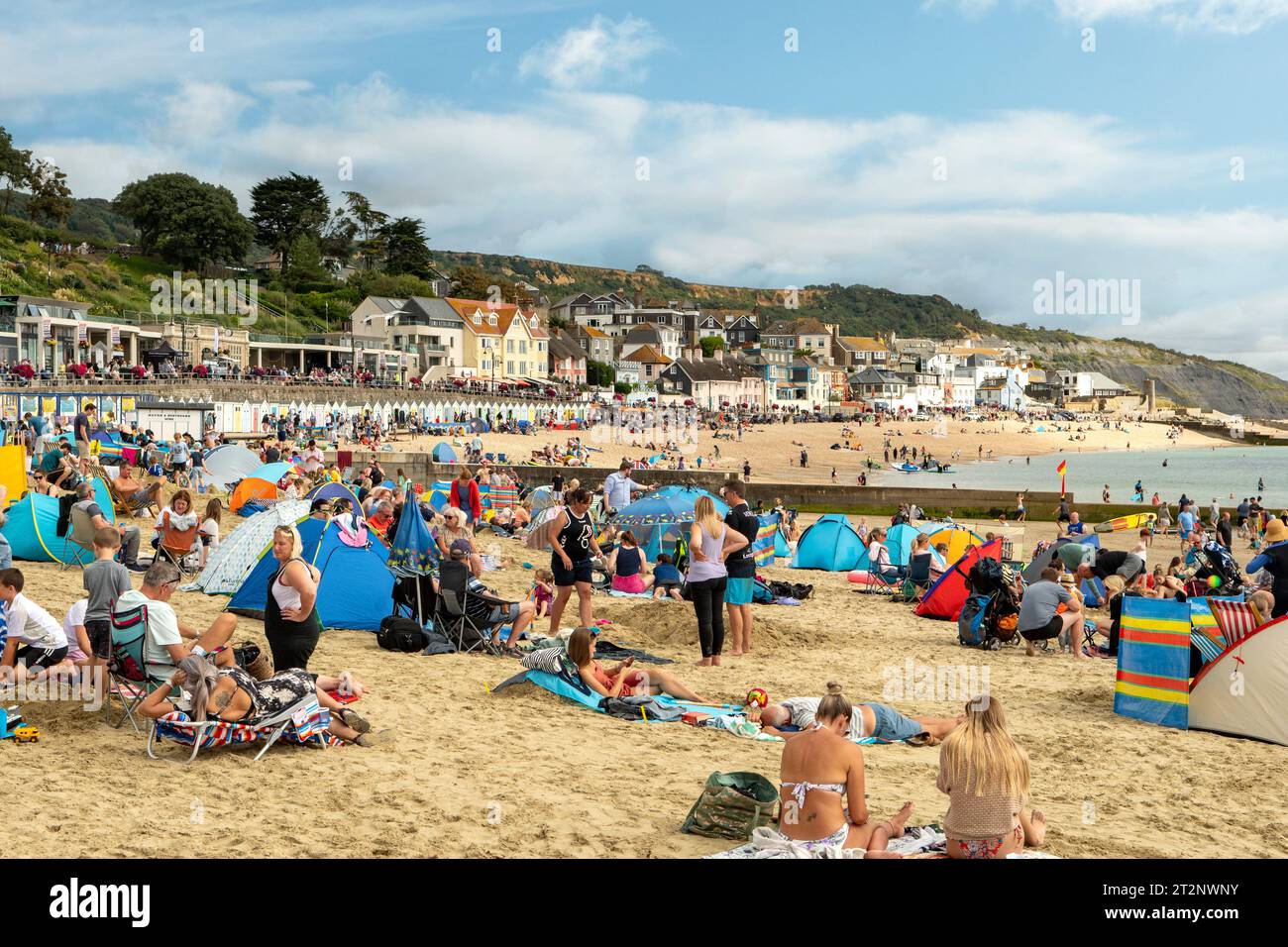 Plage de Lyme Regis, Dorset, Angleterre Banque D'Images