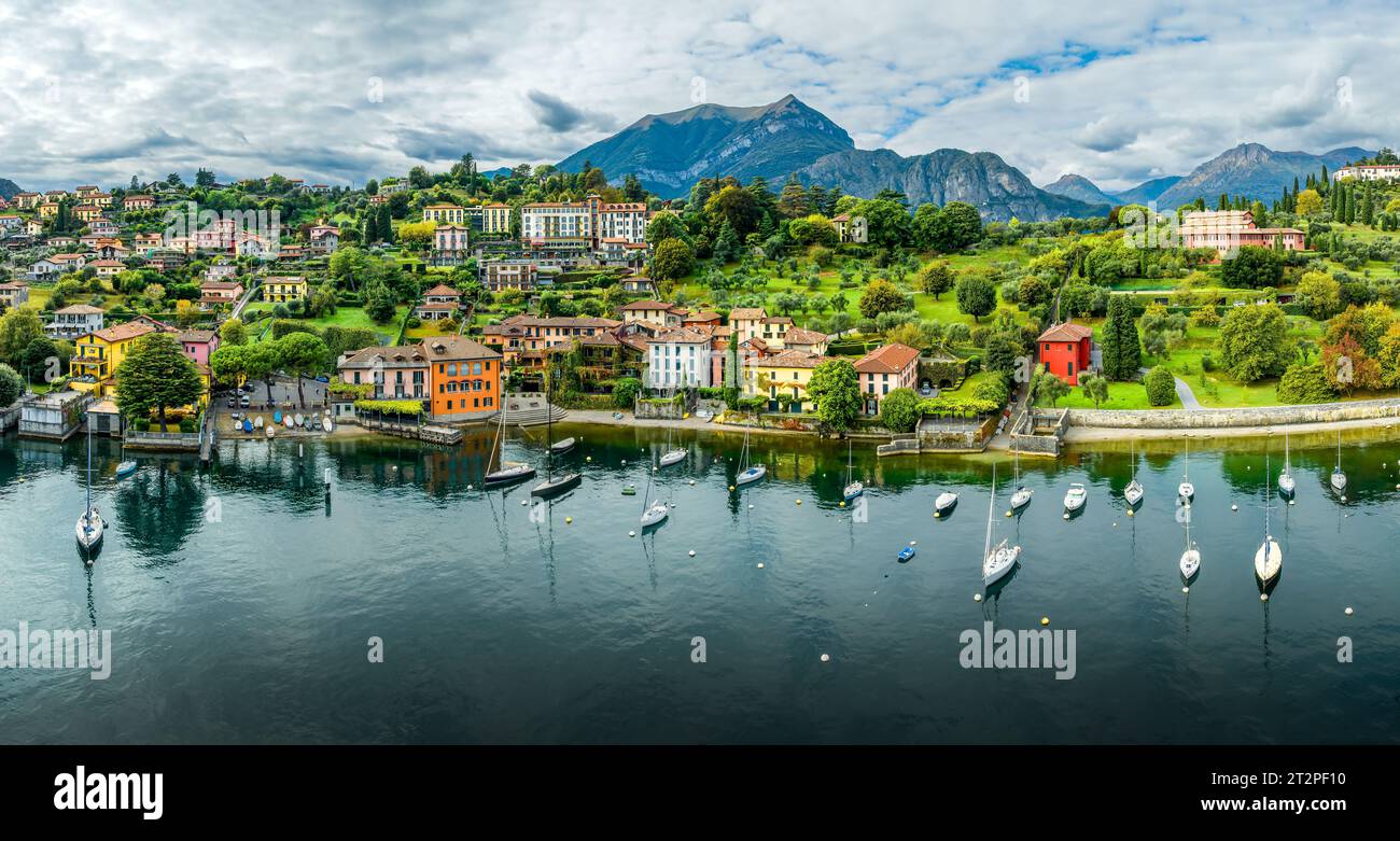 Paysage avec le village de Pescallo, la ville de Bellagio dans la région du lac de Côme, Italie Banque D'Images