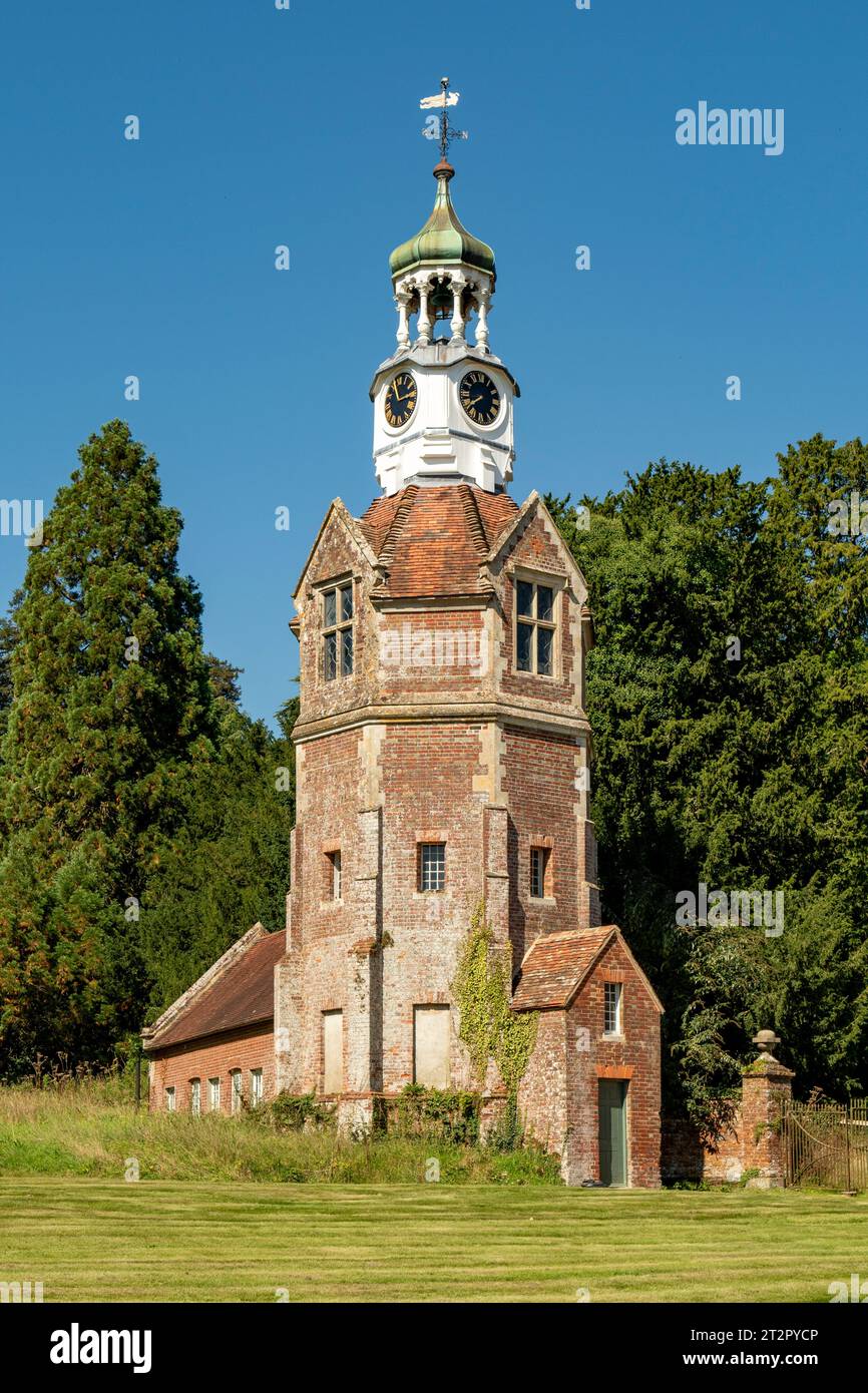 La Tour de l'horloge à Breamore House, Fordingbridge, Hampshire, Angleterre Banque D'Images