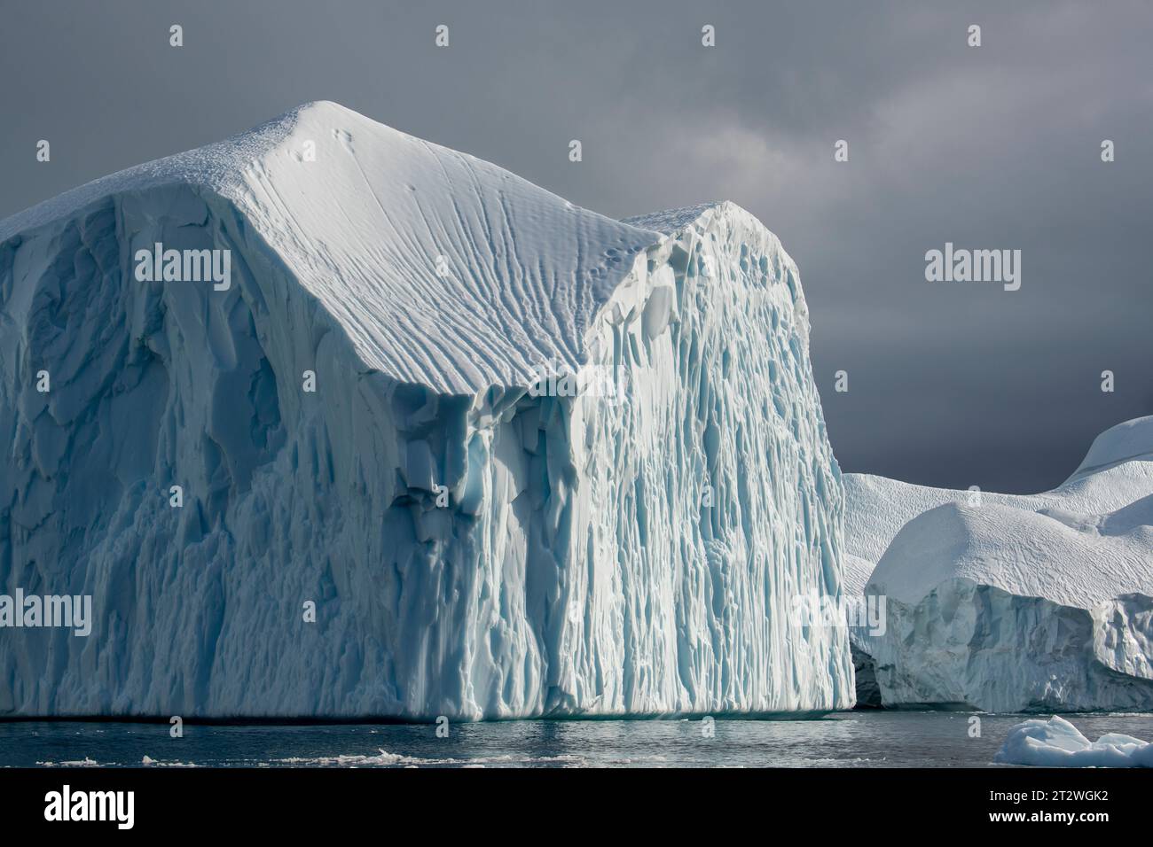 Groenland, Ilulissat. Disko Bay, célèbre pour ses grands icebergs. Banque D'Images