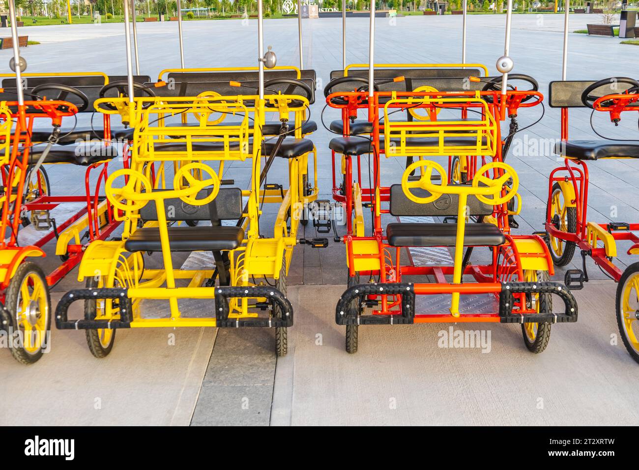 Garez un vélo à quatre roues pour le transport et le plaisir Banque D'Images