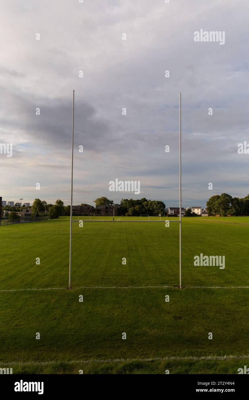 Un terrain de football en Écosse un matin d'automne Banque D'Images