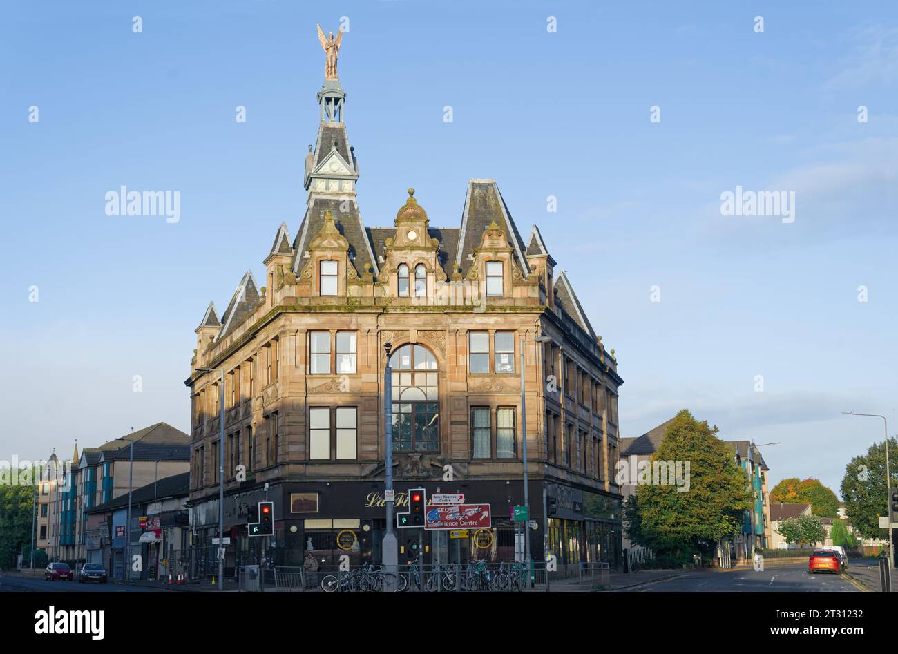 Angel Building, Old Toll Bar et Kingston Halls à Plantation à Glasgow Banque D'Images