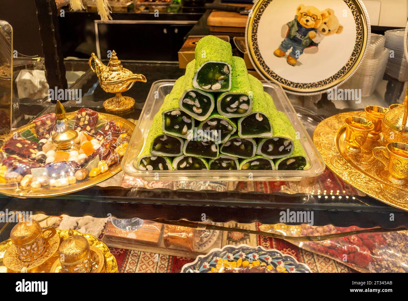 Istanbul, Turquie, Turkey Delight Rolls n la vitrine de la boutique , Editorial seulement. Banque D'Images