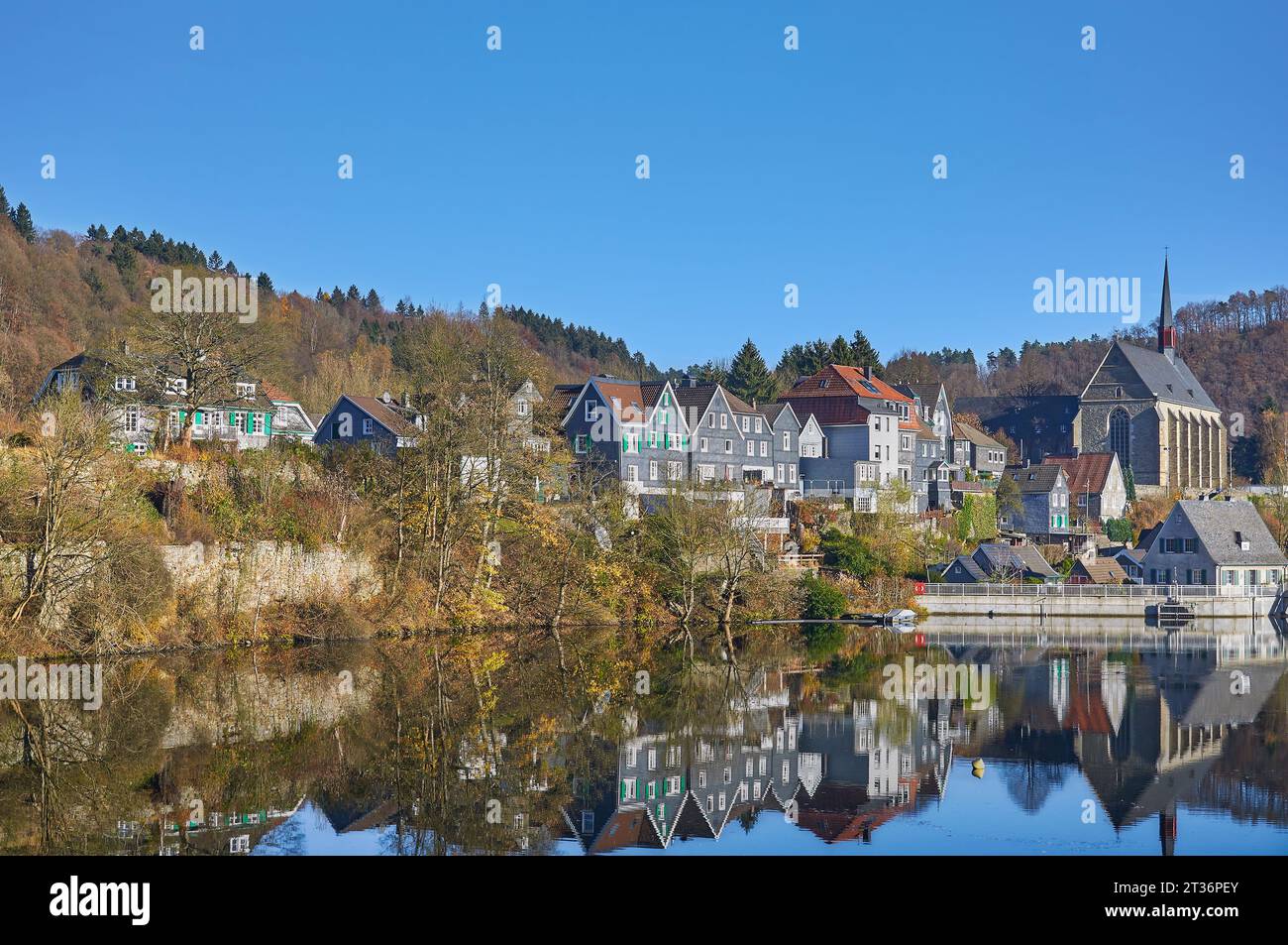 Réservoir Beyenburger Stausee,Wuppertal,Bergisches pays,Rhénanie-du-Nord- Westphalie,Allemagne Banque D'Images
