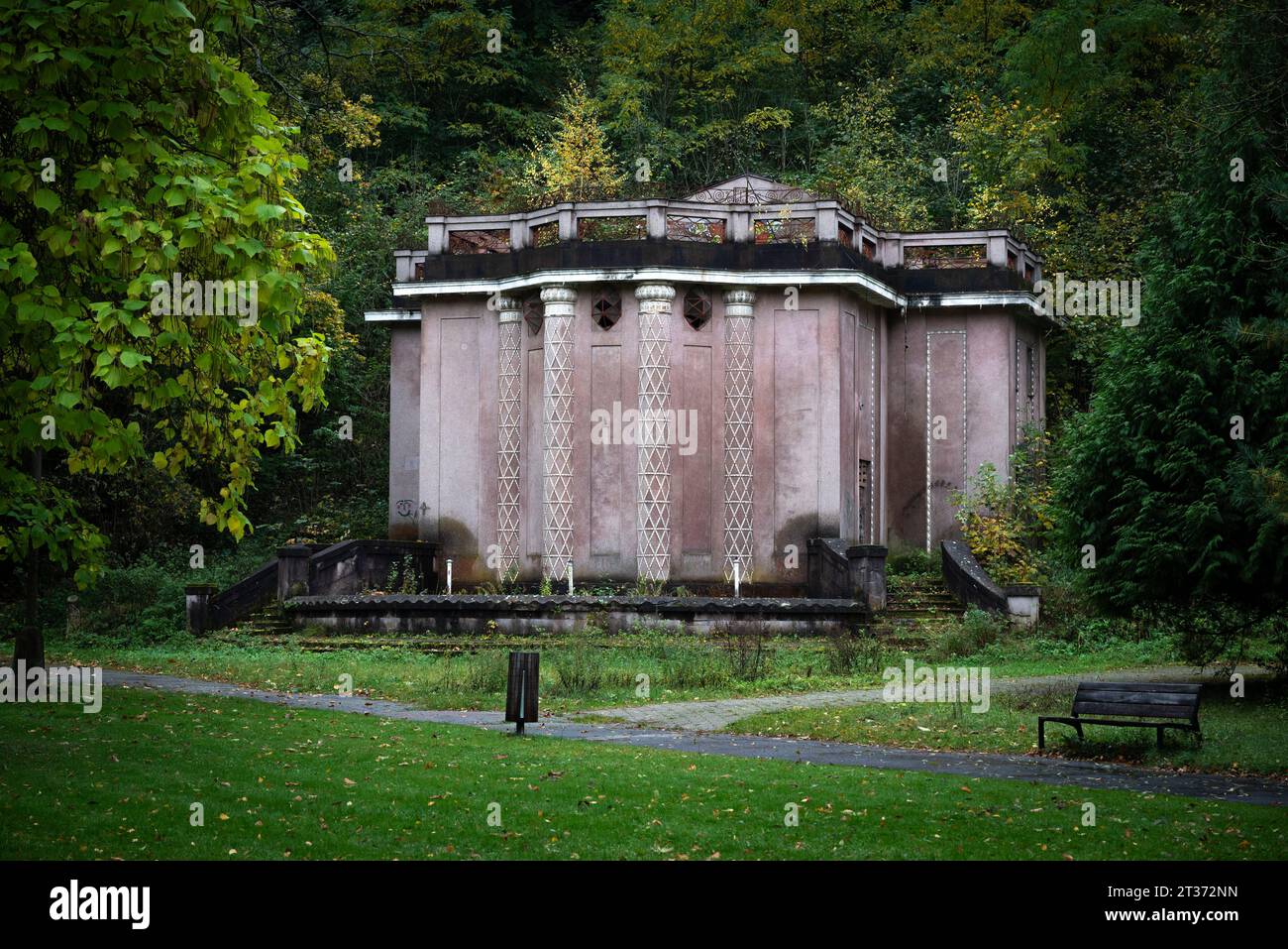 La centrale hydraulique a été construite en 1896 dans le style sécession, Trencianske Teplice Banque D'Images