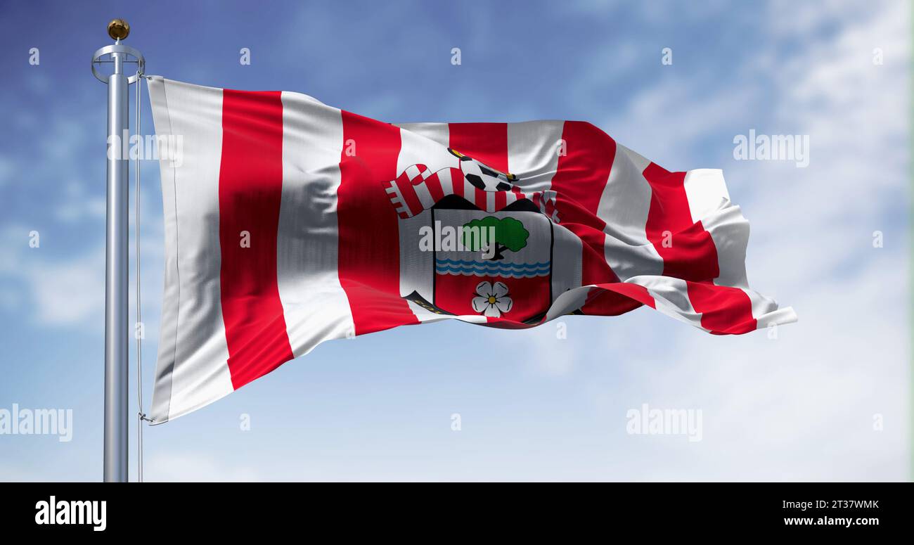 Southampton, Royaume-Uni, octobre 5 2023 : drapeau du Southampton football Club agitant dans le vent par temps clair. Club de football professionnel anglais. Illustration ed Banque D'Images